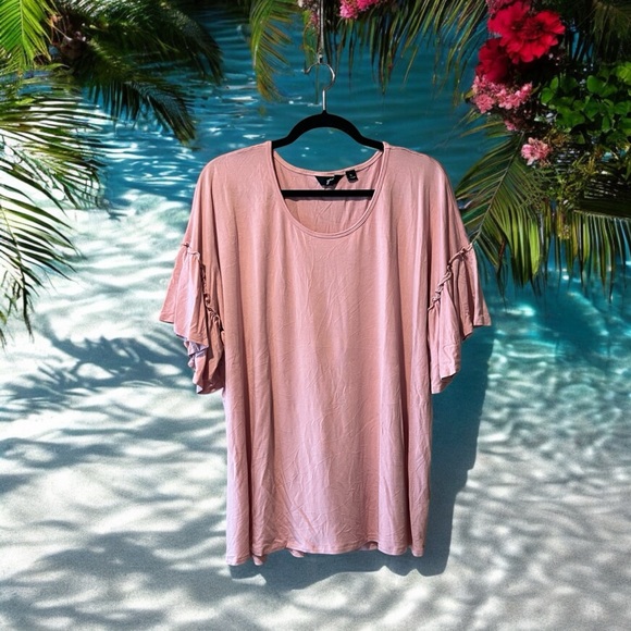 GNW Light Pink T-Shirt - Picture 10 of 10